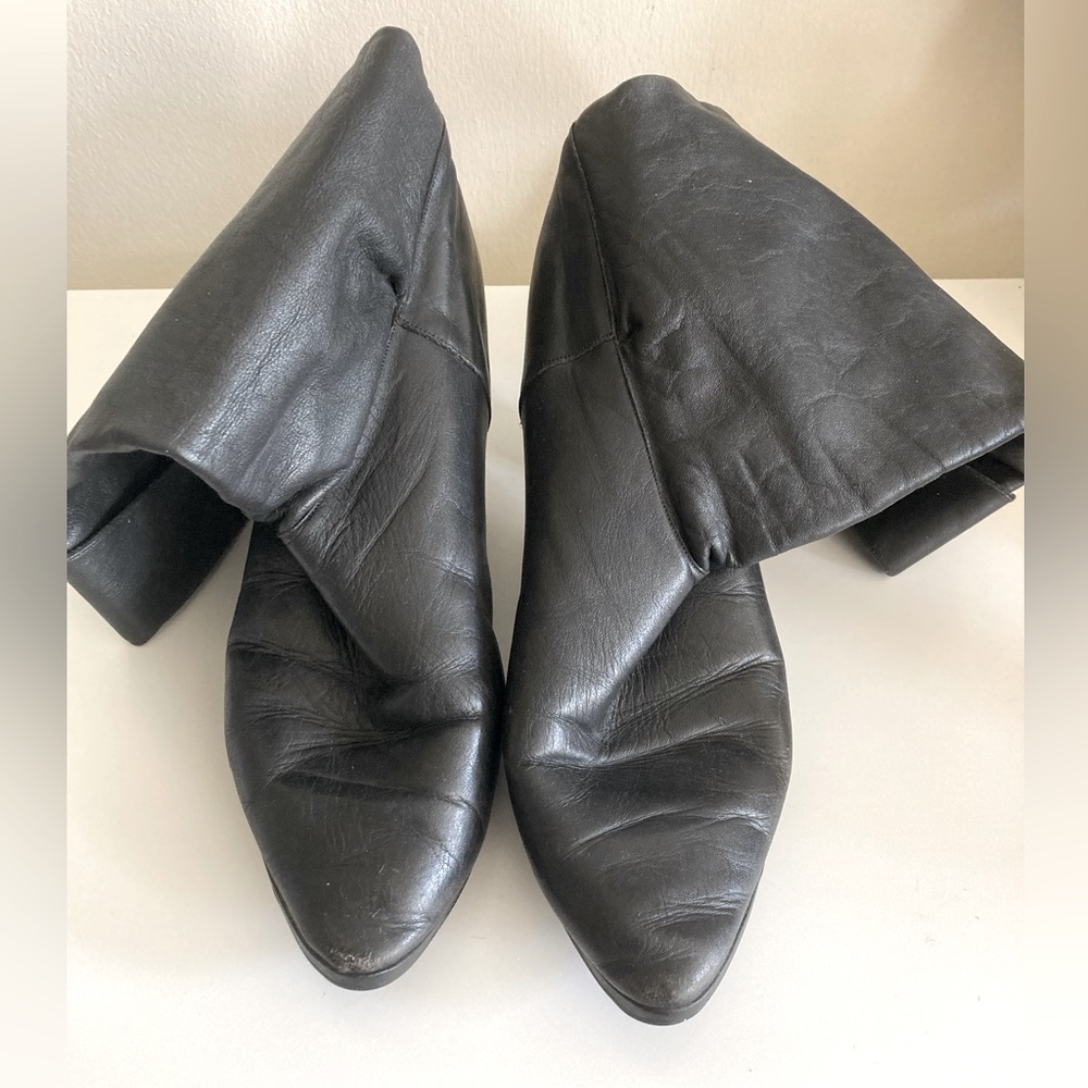 Black Leather Slouchy Kitten Heel Boots